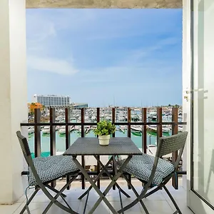 Marina Views Apartment Quarteira