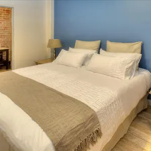  Apartment 1 Bedroom In Four Seasons