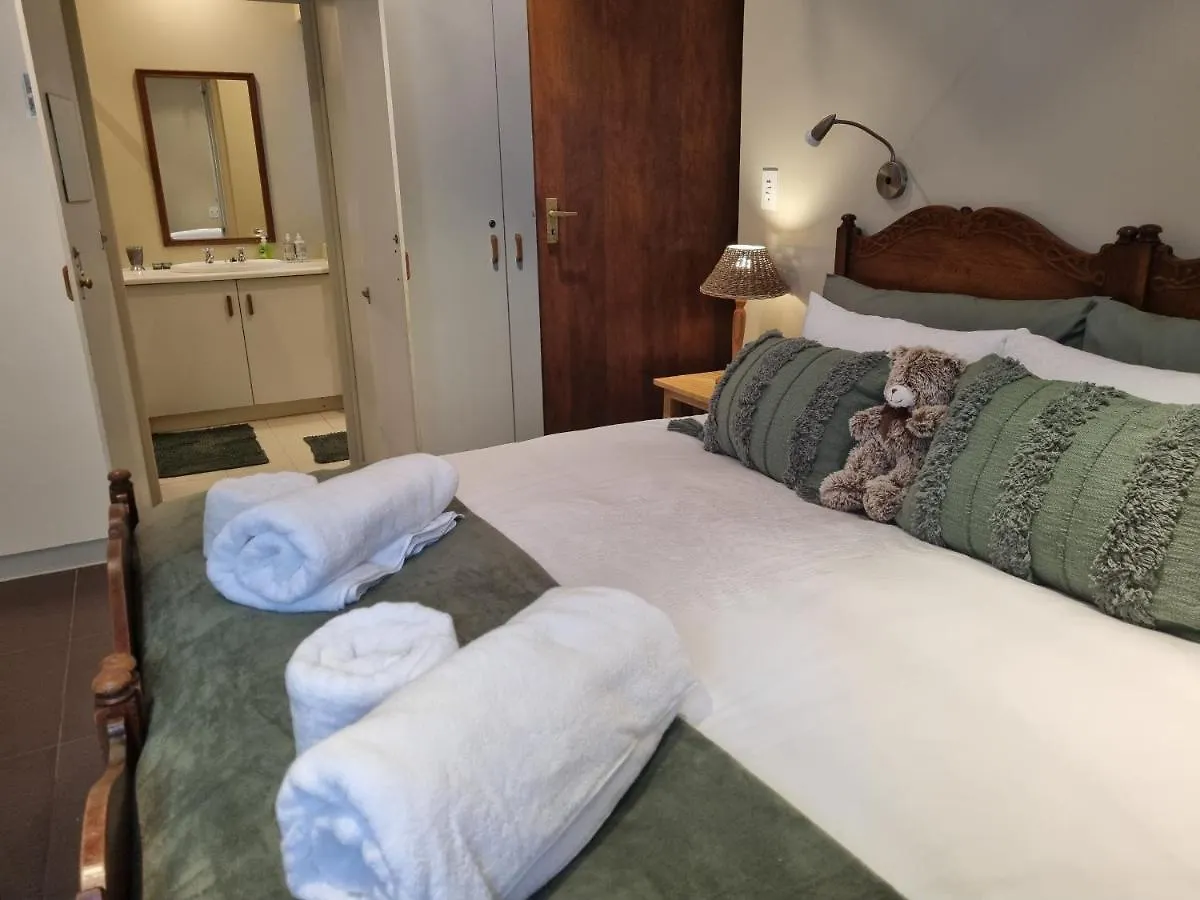 Apartment Schuilhoek Garden Terraces - Self Catering Cape Town South Africa